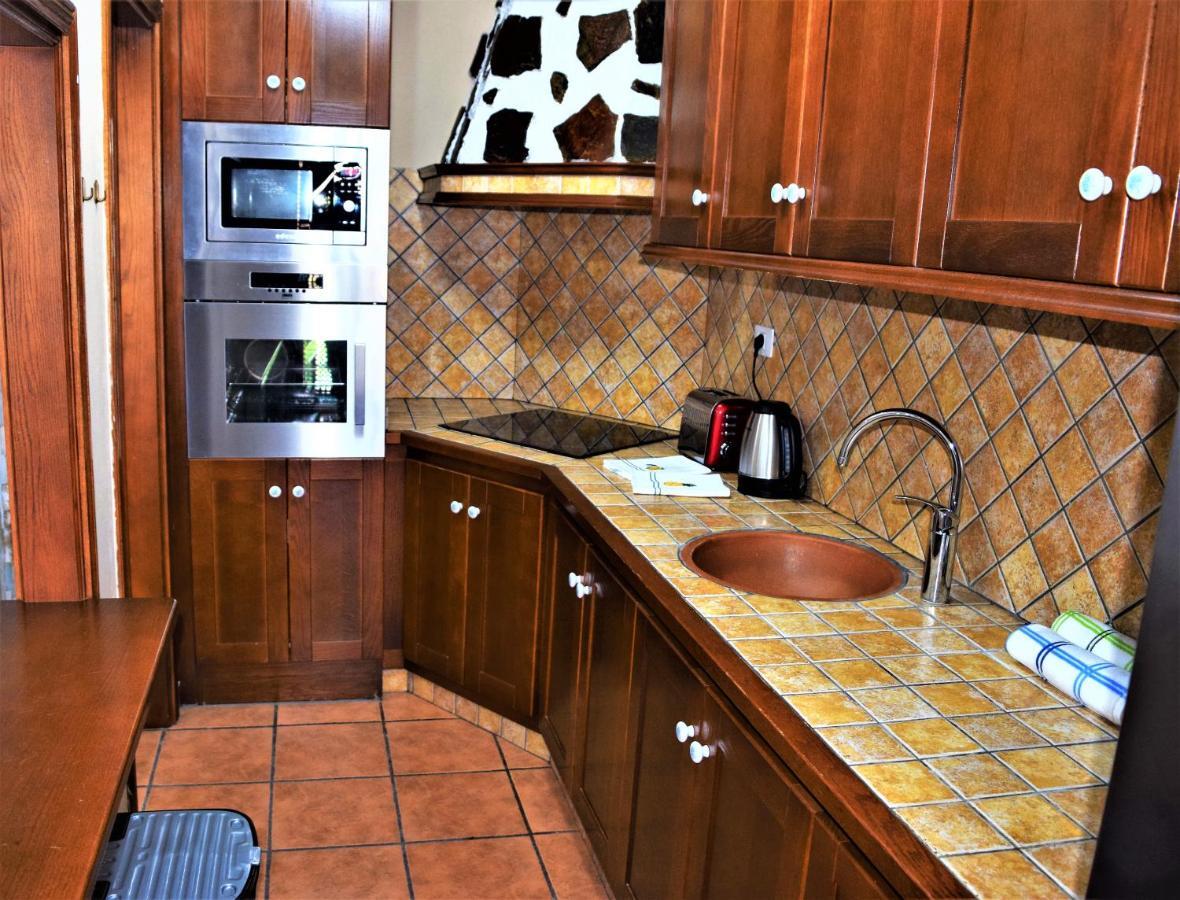 Victoria Family Apartman Tenerife Costa Del Silencio Εξωτερικό φωτογραφία